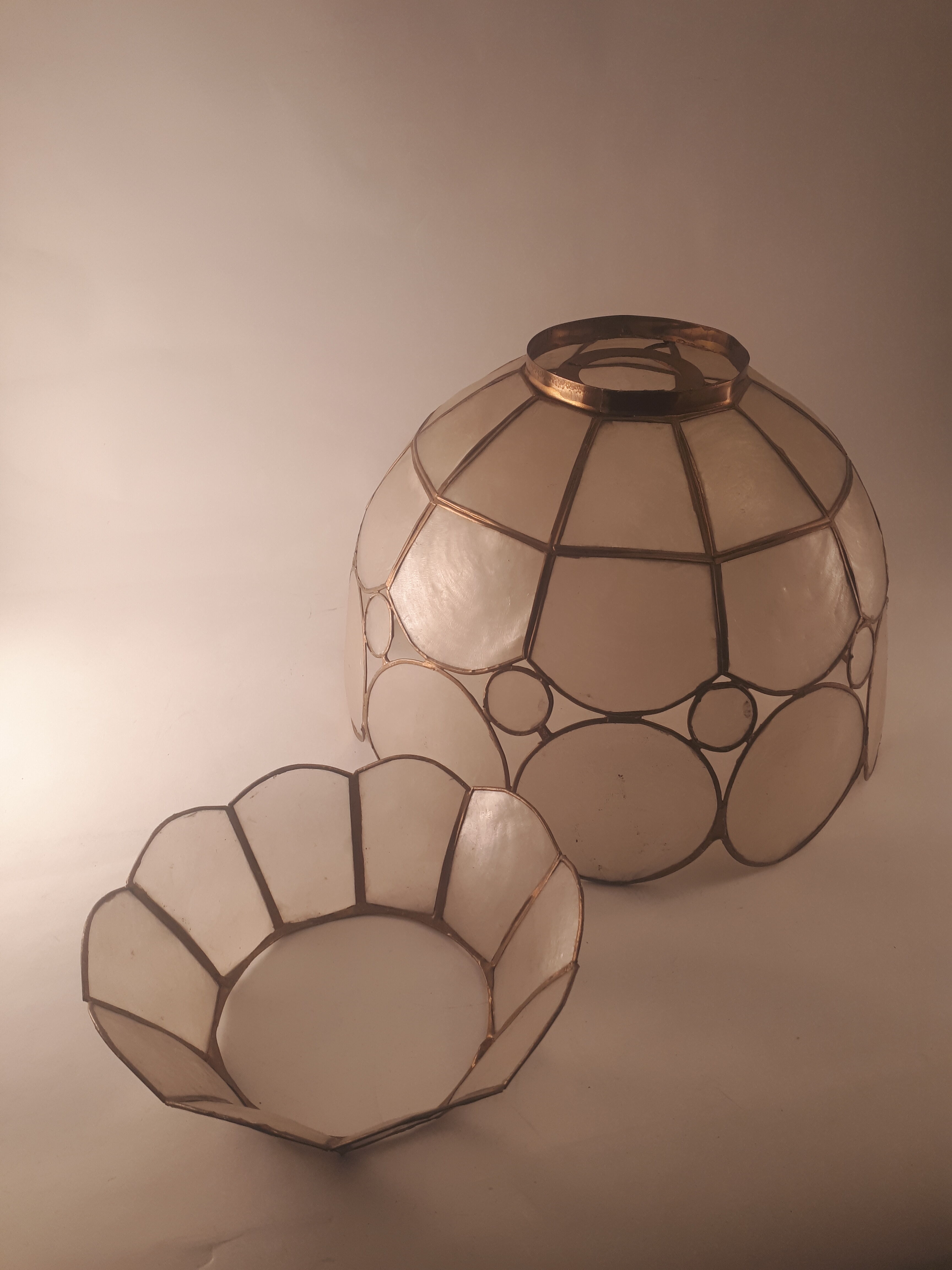 Hanging of vintage mother-of-pearl 1970 1980