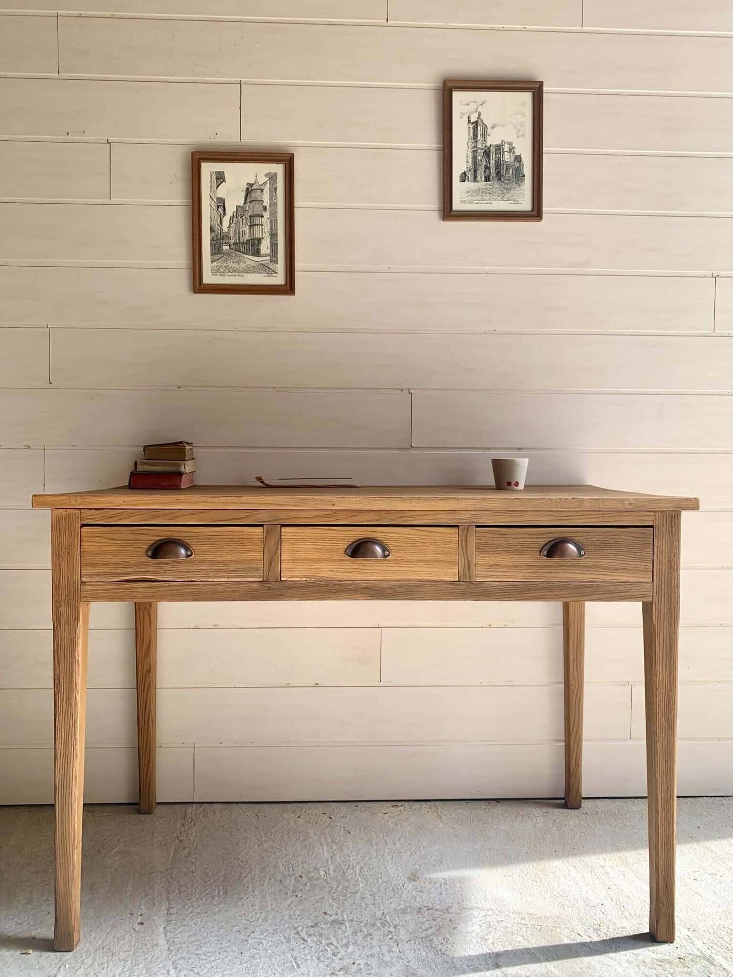 3-drawer oak desk