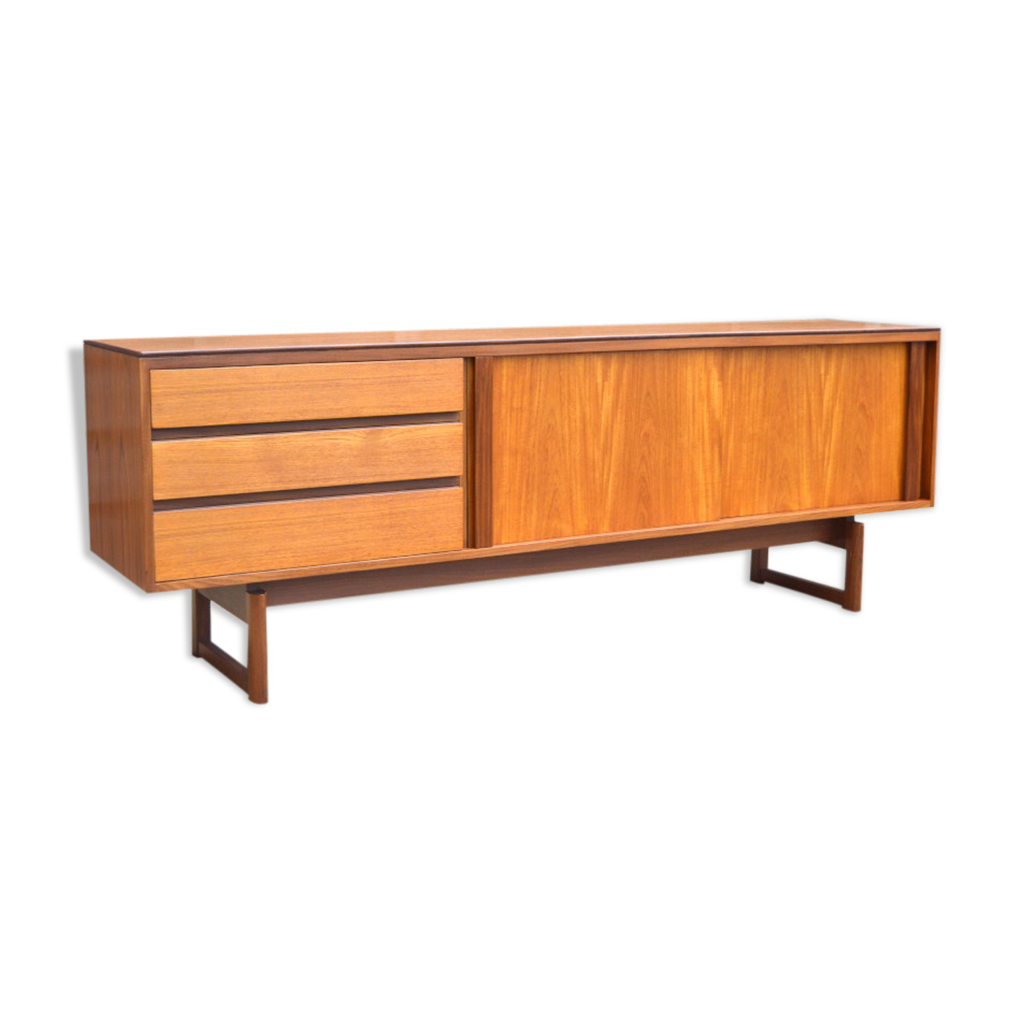 Sideboard by White & Newton * 193.5 cm