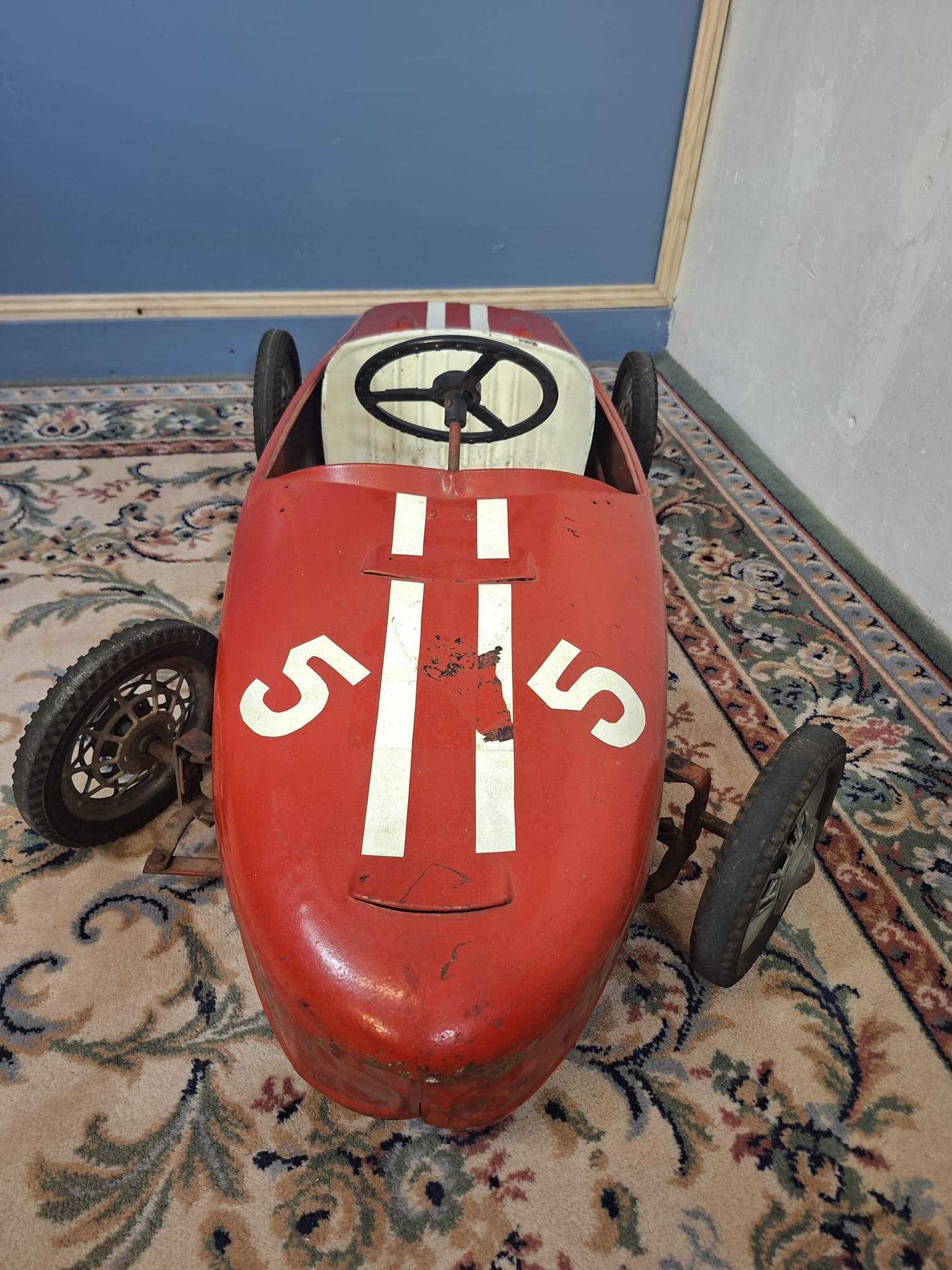 Pedal car