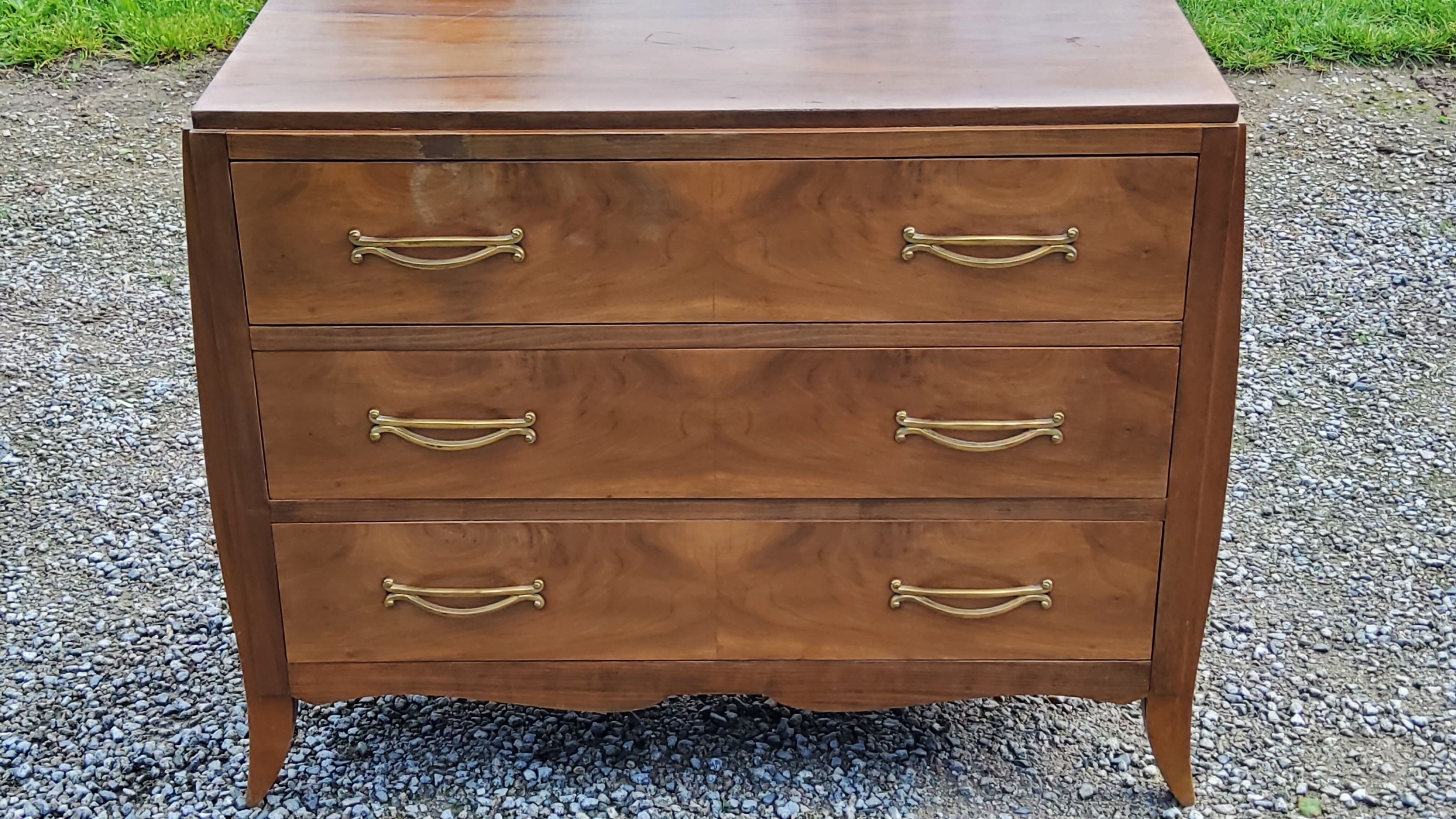Chest of drawers from the 40s/50s in golden blond walnut 3 drawers feet compass