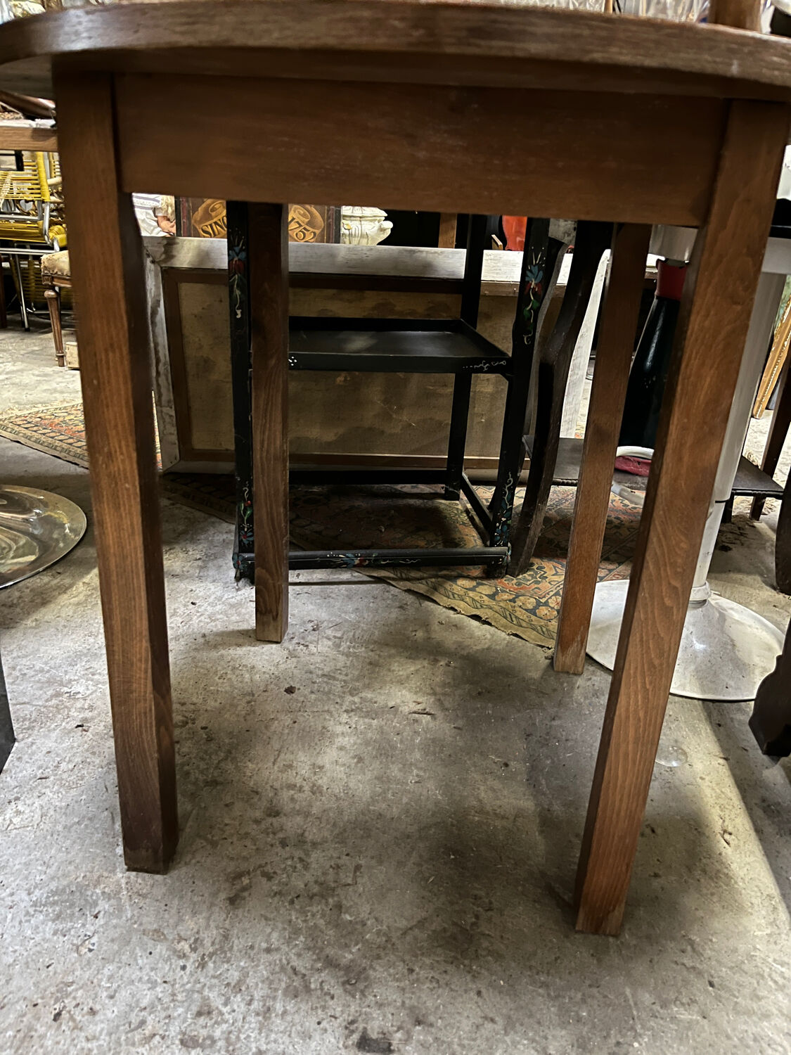 Vintage wooden round table