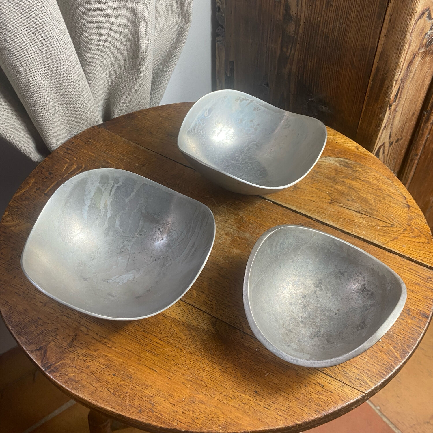 Aluminium catchall tray