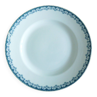 St Amand and Hamage plate 221247