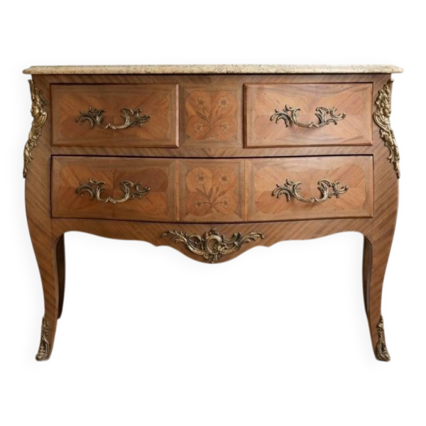 Commode style Louis XV en marqueterie – Plateau marbre – Bronzes