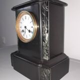 Black and green marble clock