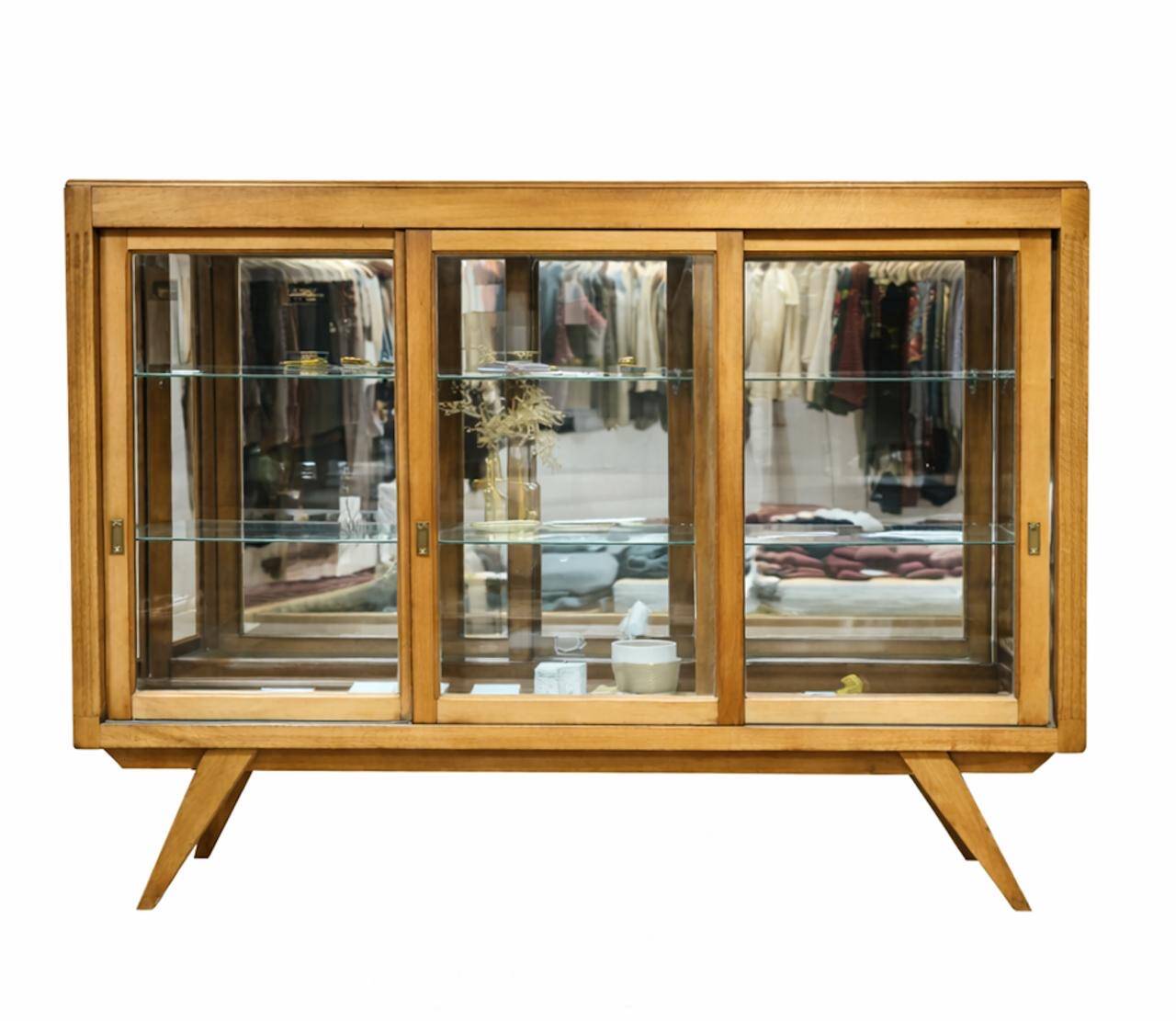 Vintage wooden display cabinet - Scandinavian style
