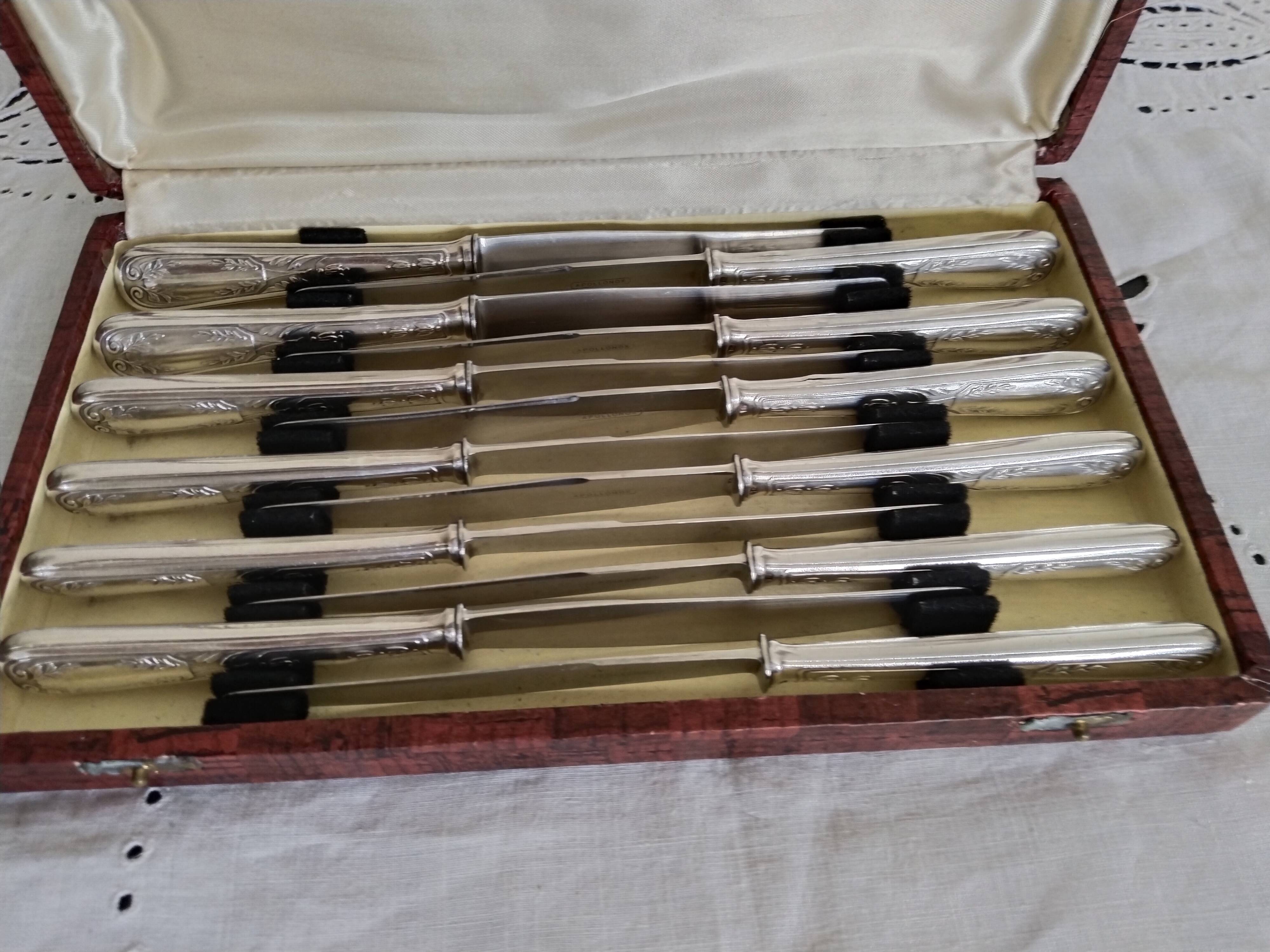 Set of 12 vintage knives, stainless steel blade and silver handle + box