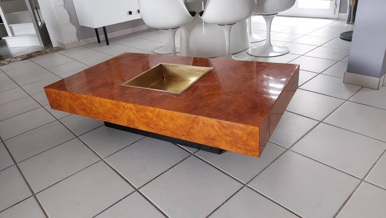 Italian designer coffee table 1970