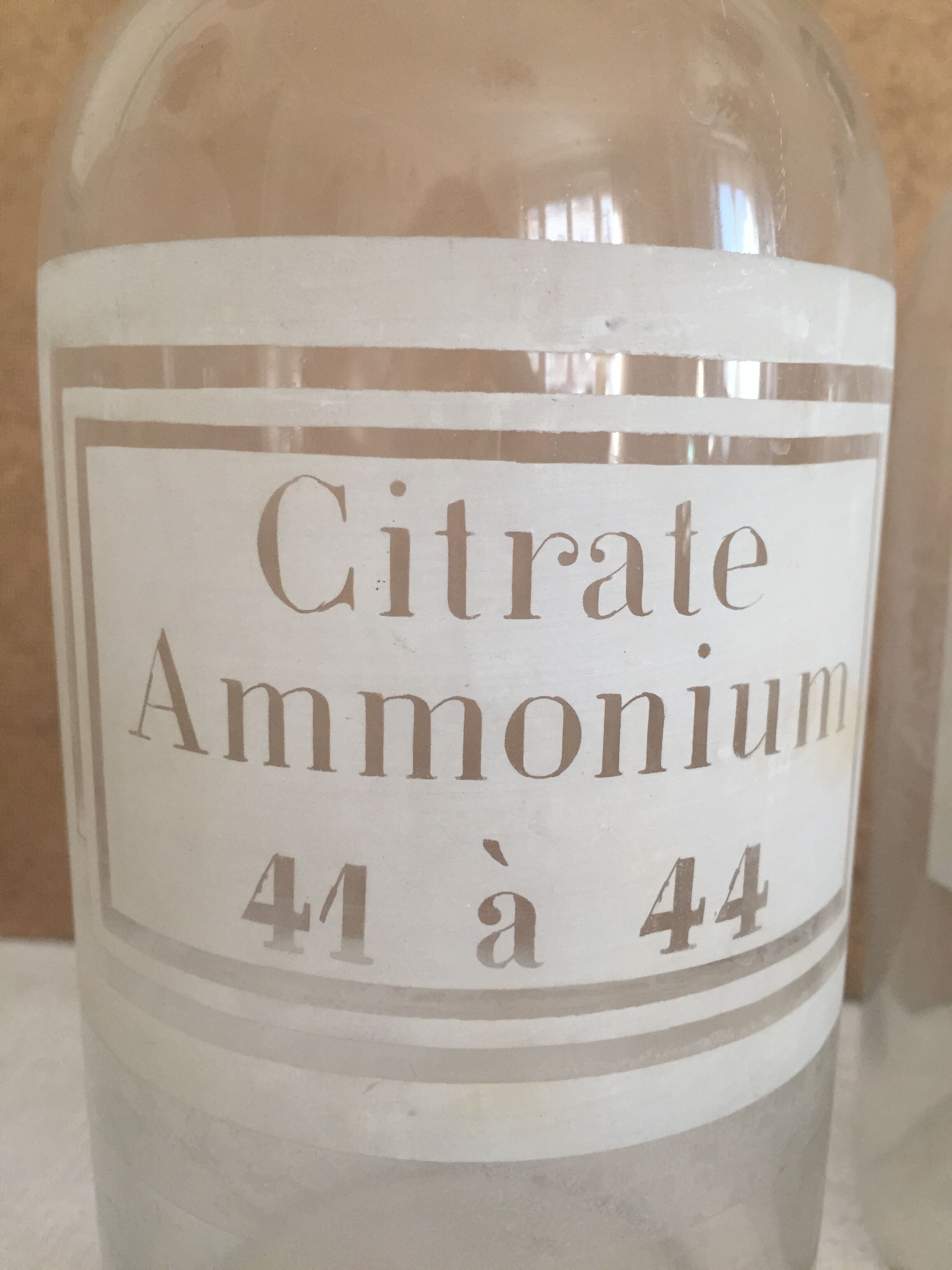 Lot of 5 vials of apothecary, Ammonium citrate