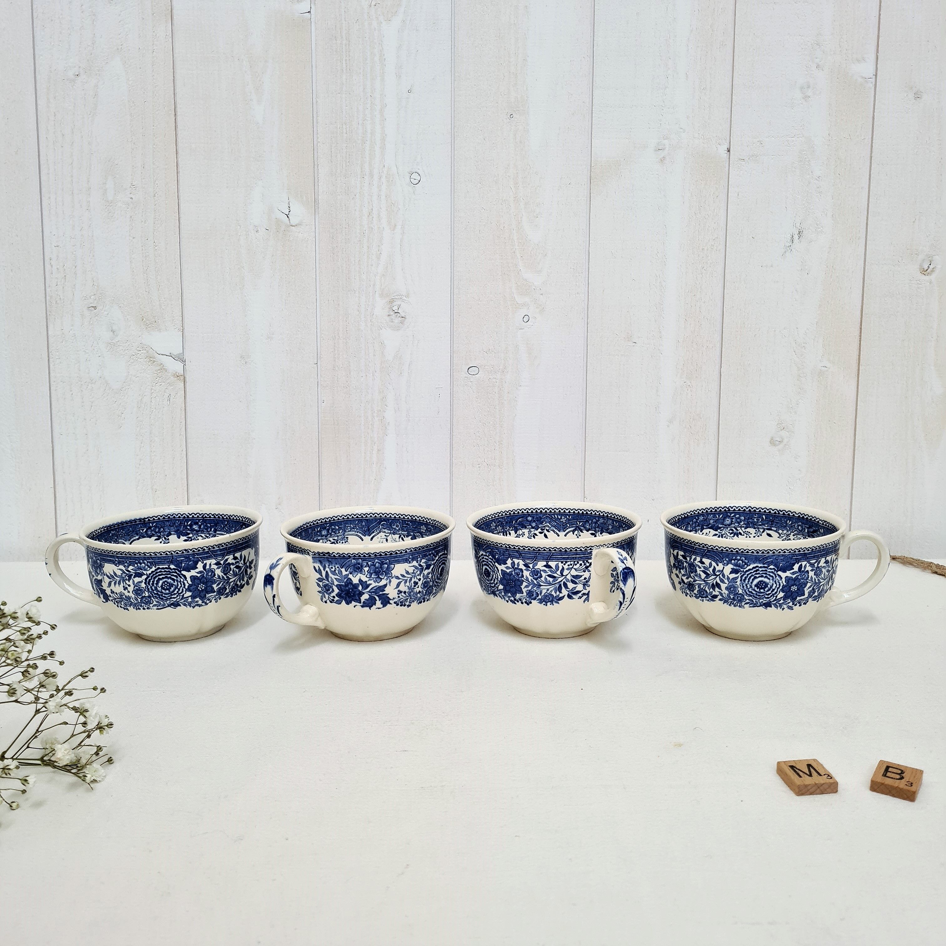 4 blue cups Villeroy & Boch