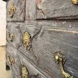 Commode XVIII eme patinée
