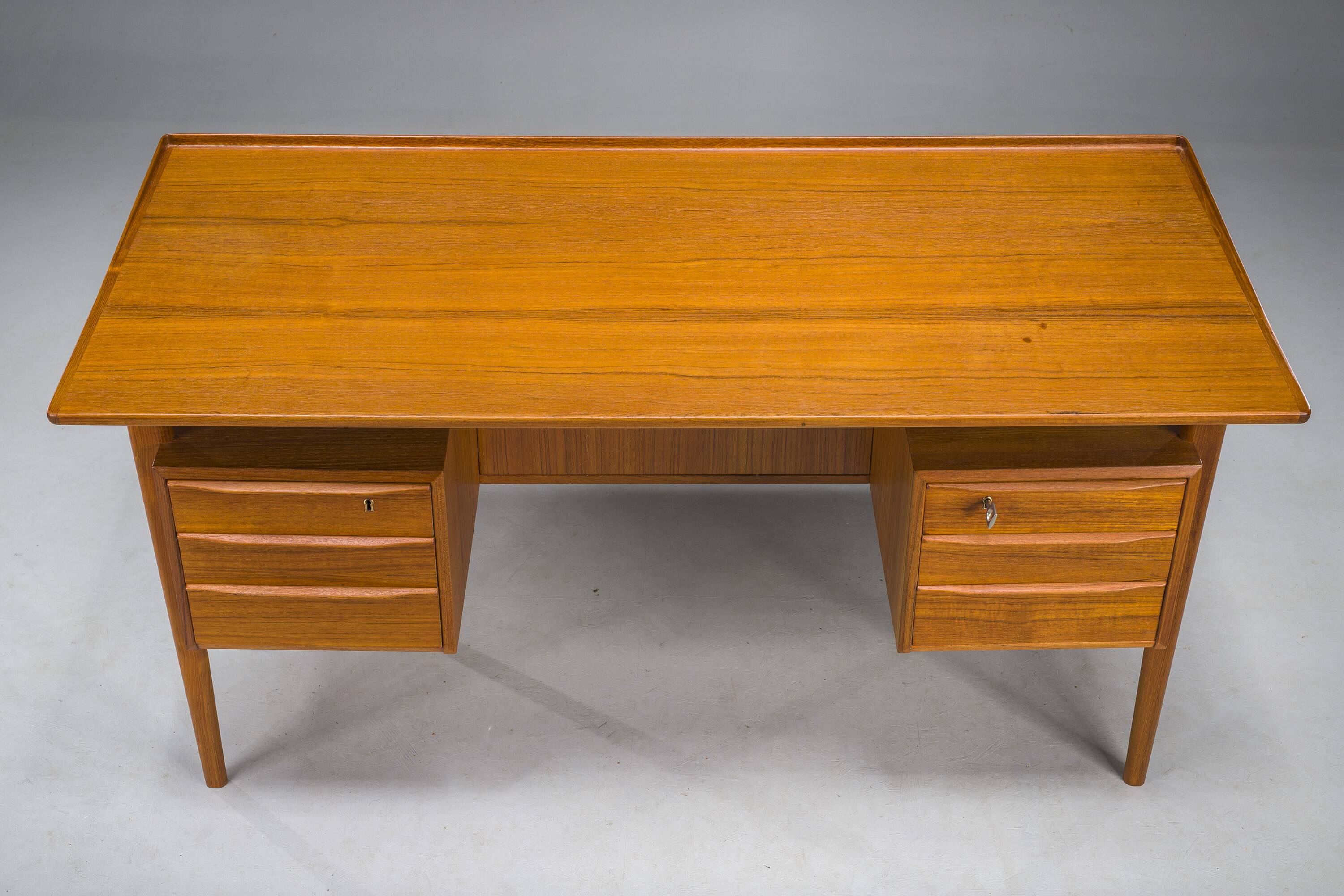 Danish Teak Desk by Peter Lovig Nielsen for Hedensted Mobelfabrik, 1972