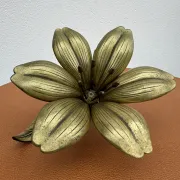Ashtray flower solid brass 1960s