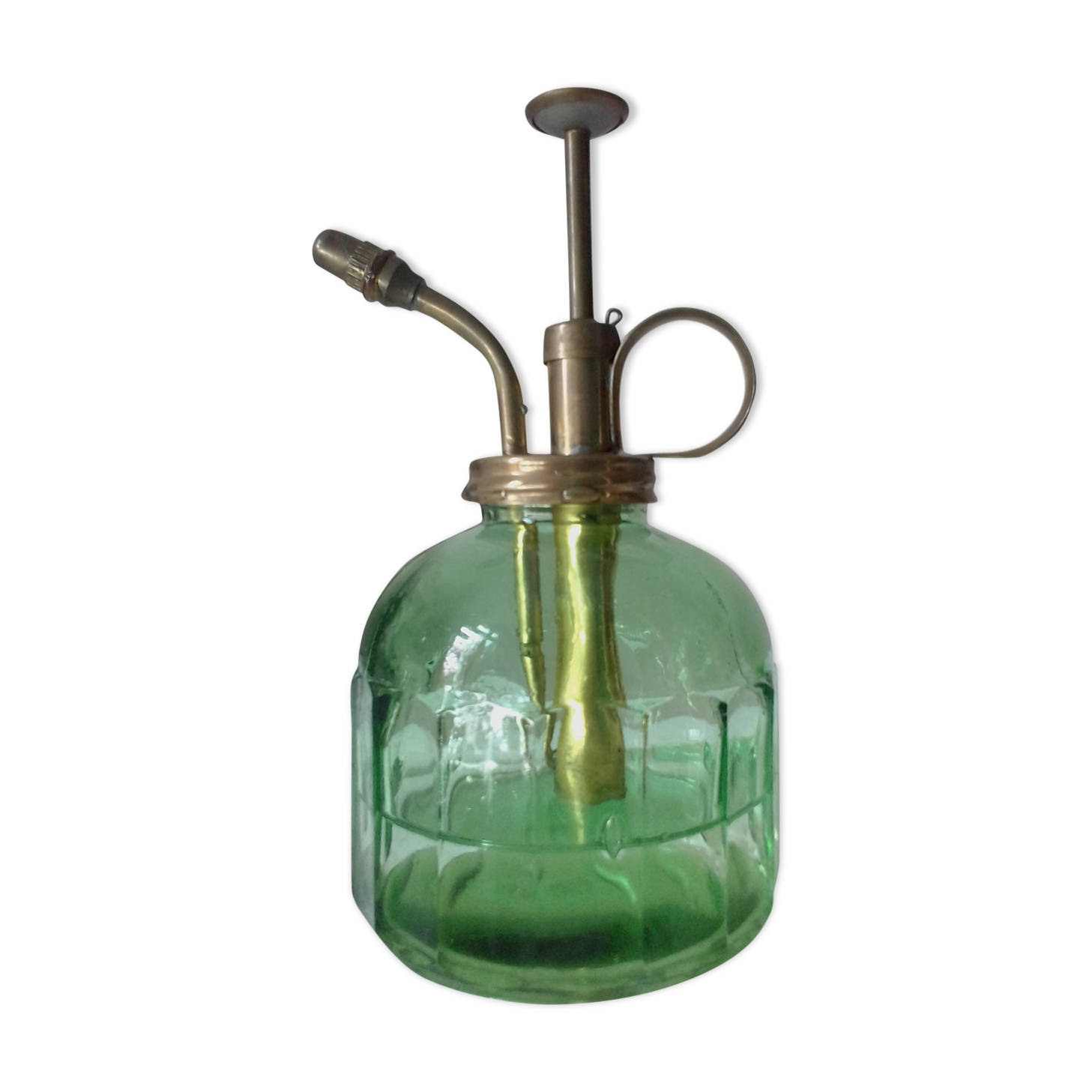 Spray for plants in brass and glass
