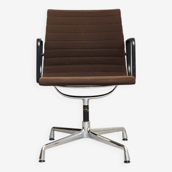 Chaise de bureau EA 108 par Charles & Ray Eames pour Vitra