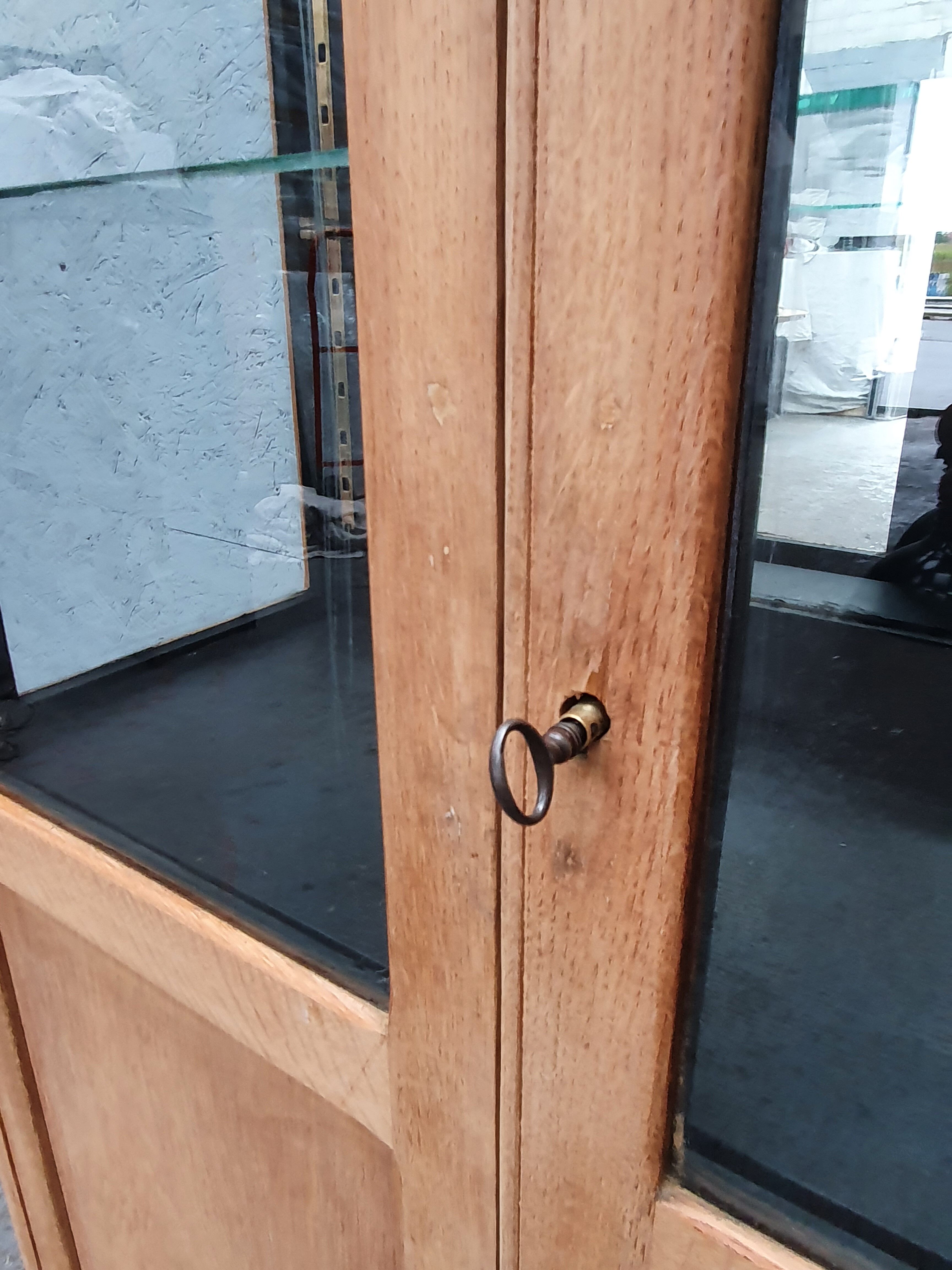 Vintage trend-going two-door raw oak window