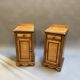 Paire de tables de chevet victoriennes en bois satiné
