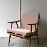 Armchair boomerang ton