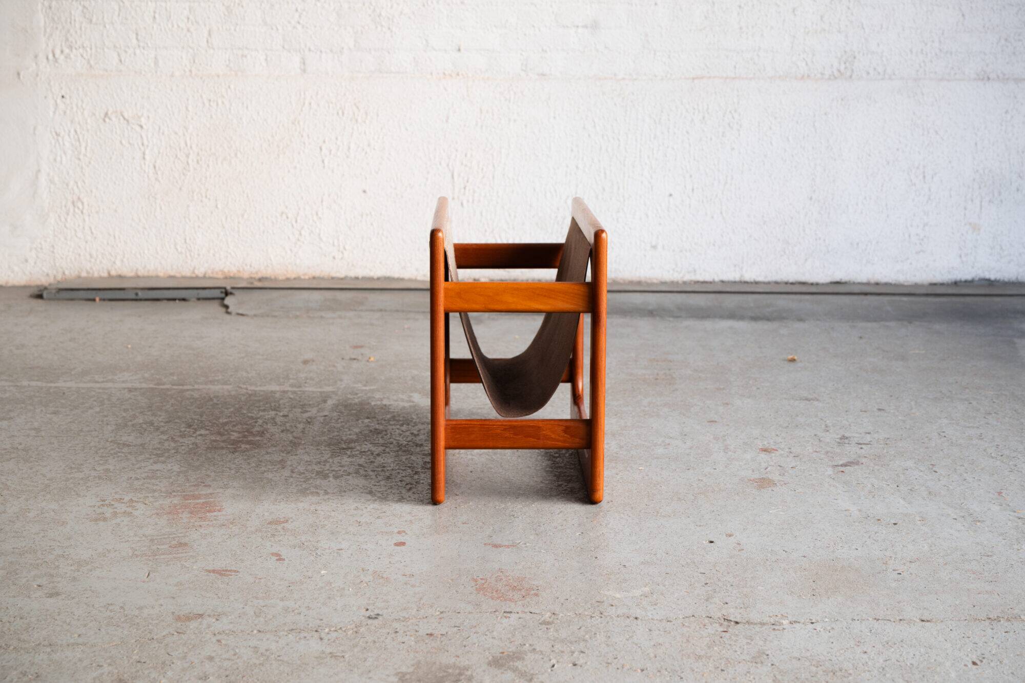 Magazine rack by Aksel Kjersgaard