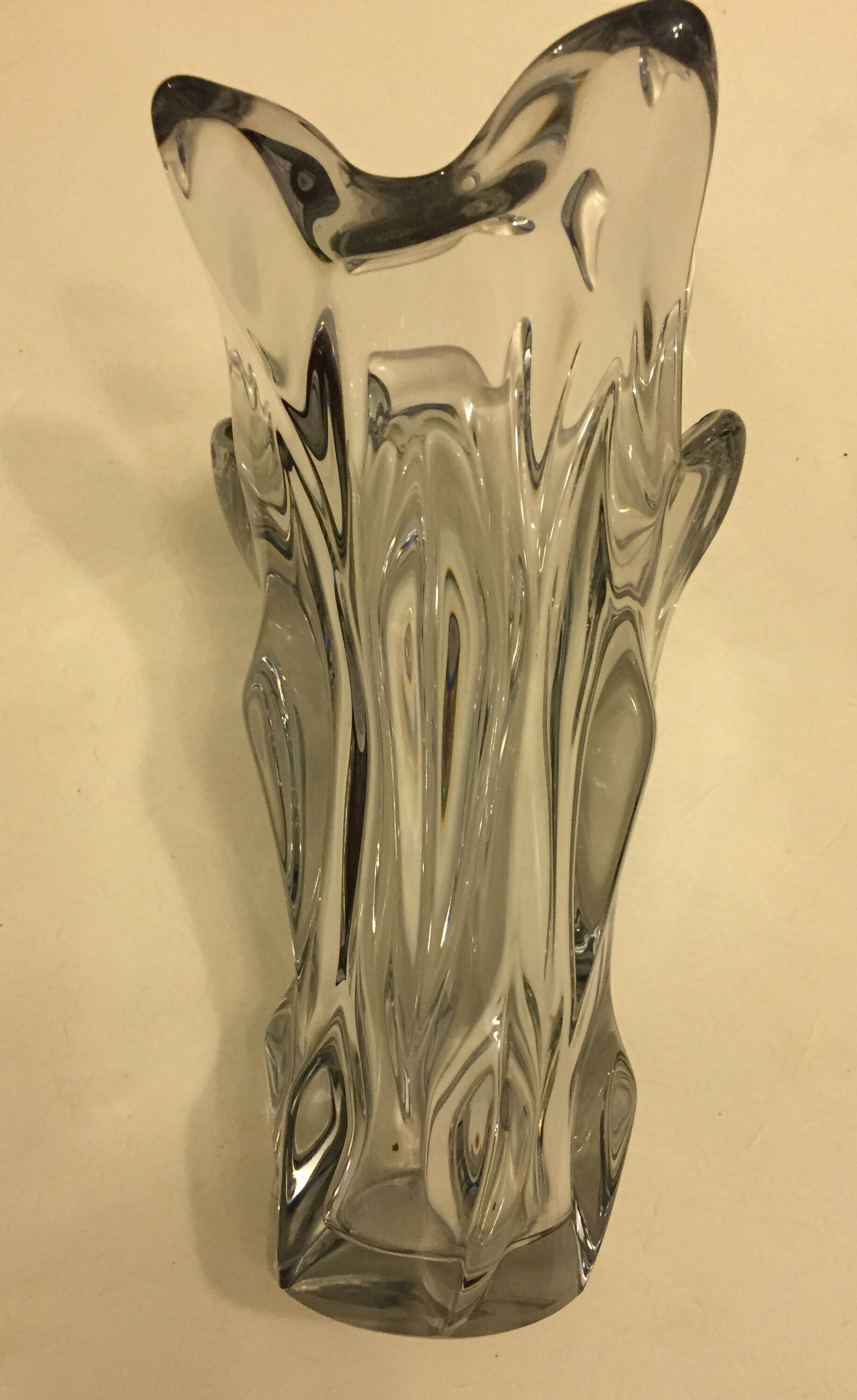 Large vase signed Crystal