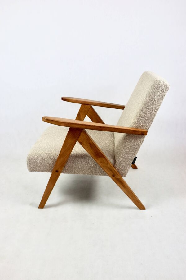 Fauteuil vintage B-310 VAR en bouclé beige structure des années 1970 - 2 pièces disponibles - bois clair