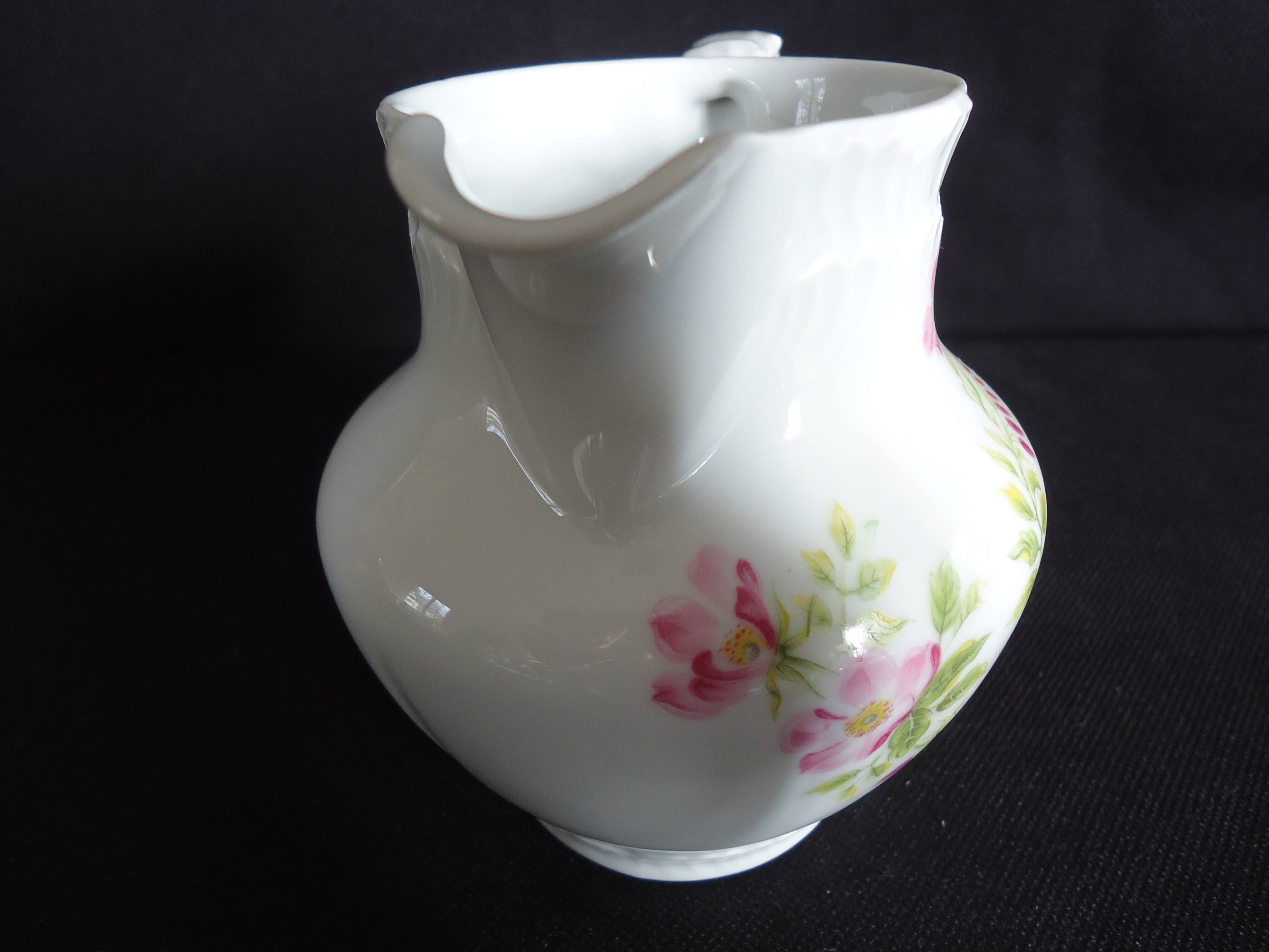 Limoges porcelain milk jug, Goumot Labesse