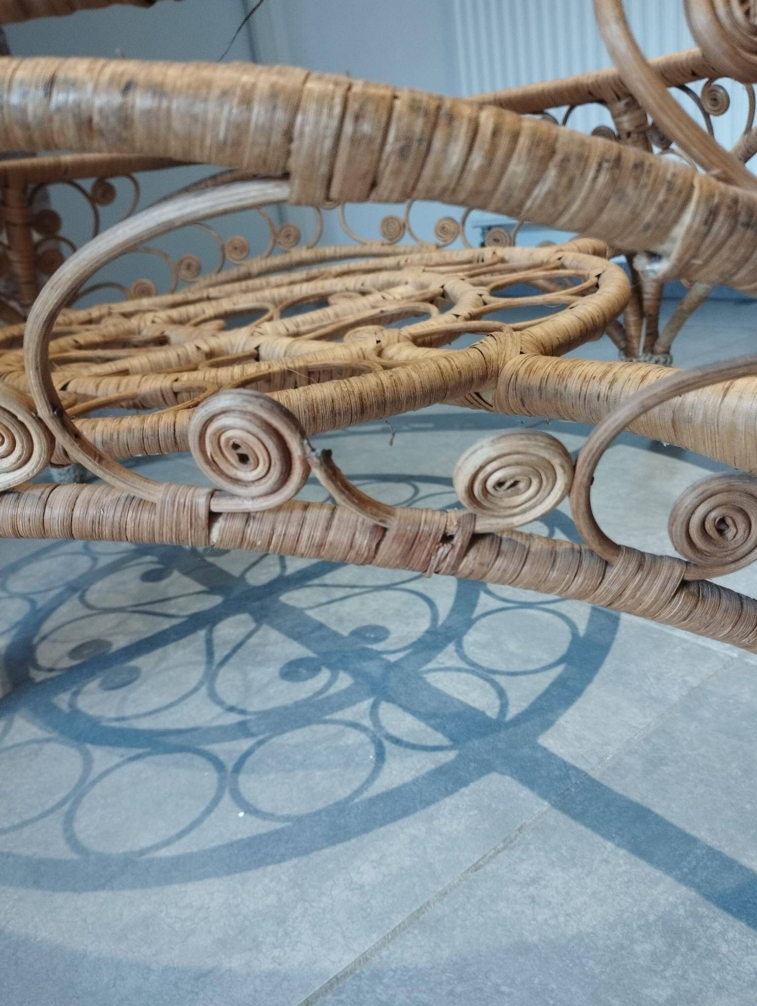 Large Peacock-French Riviera coffee table in rattan, bamboo, glass, vintage.