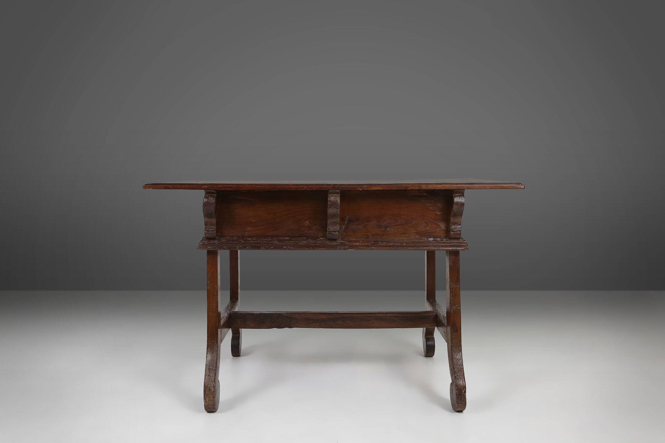Antique carved Oak Spanish Console Table with Drawers, 18th Century