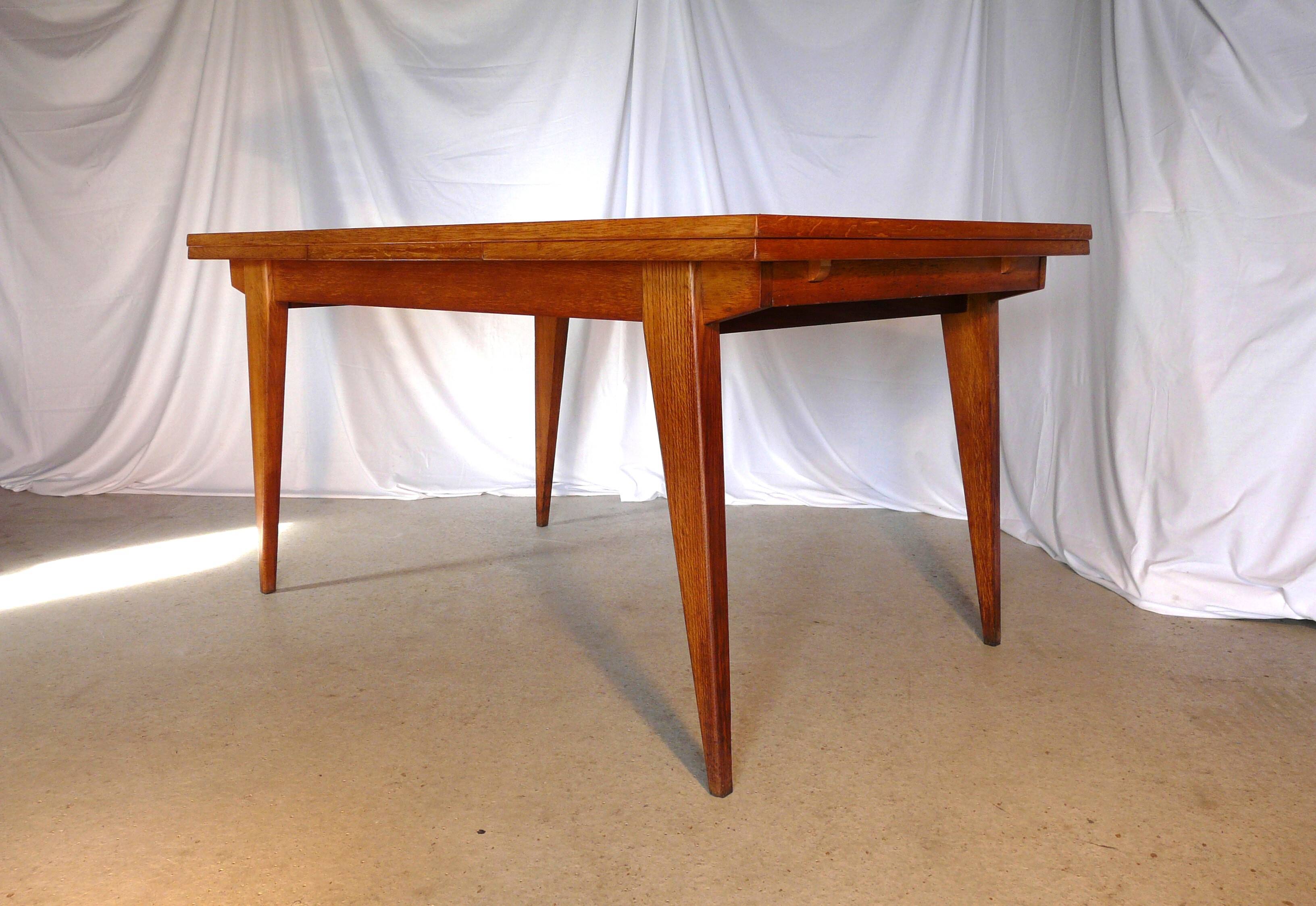 Vintage extendable rectangular table from the 1950s
