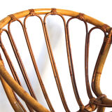 Child chair in rattan shell shape