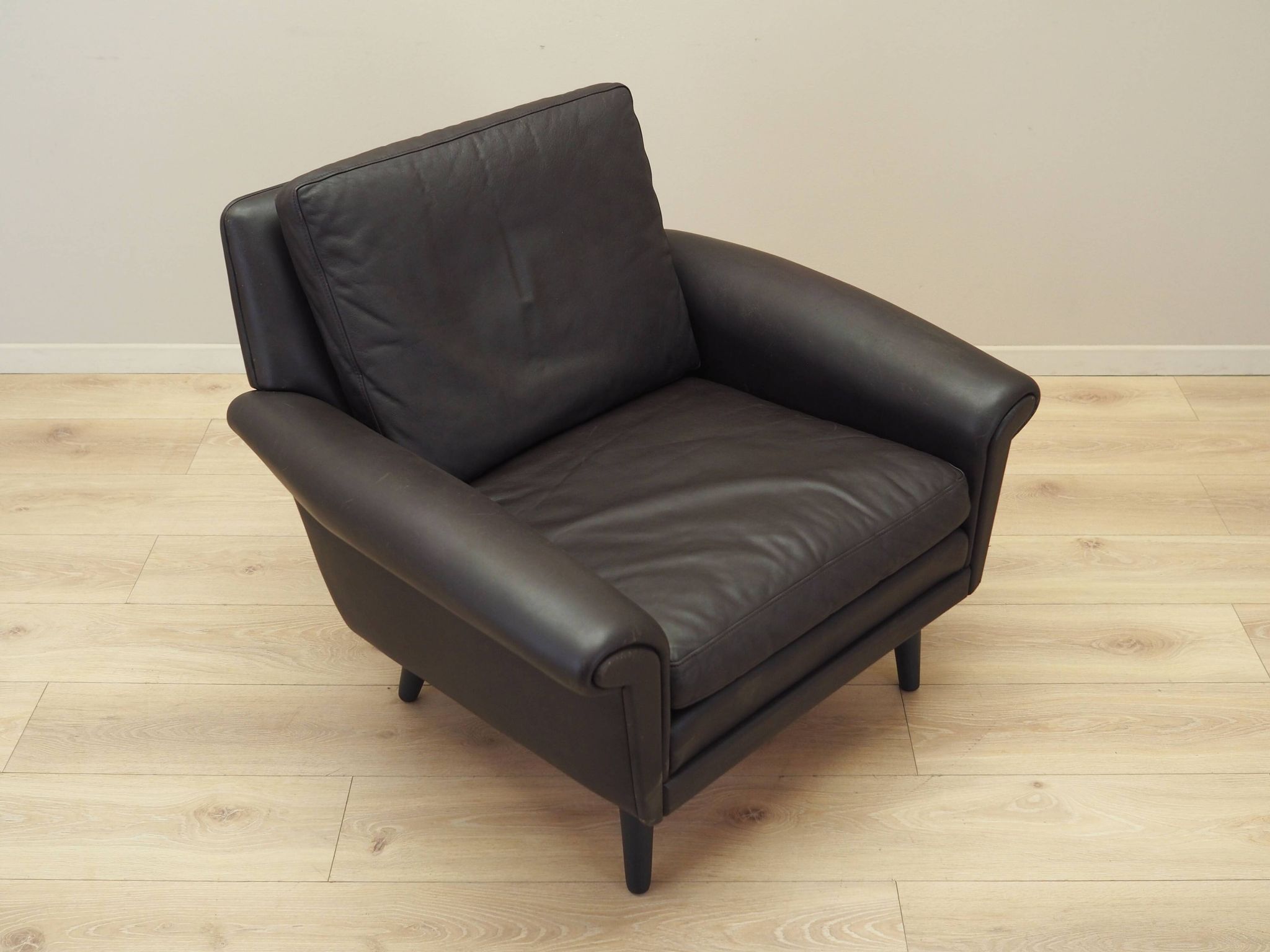 Brown leather armchair, Danish design, 1960s, designer: Aage Christiansen,