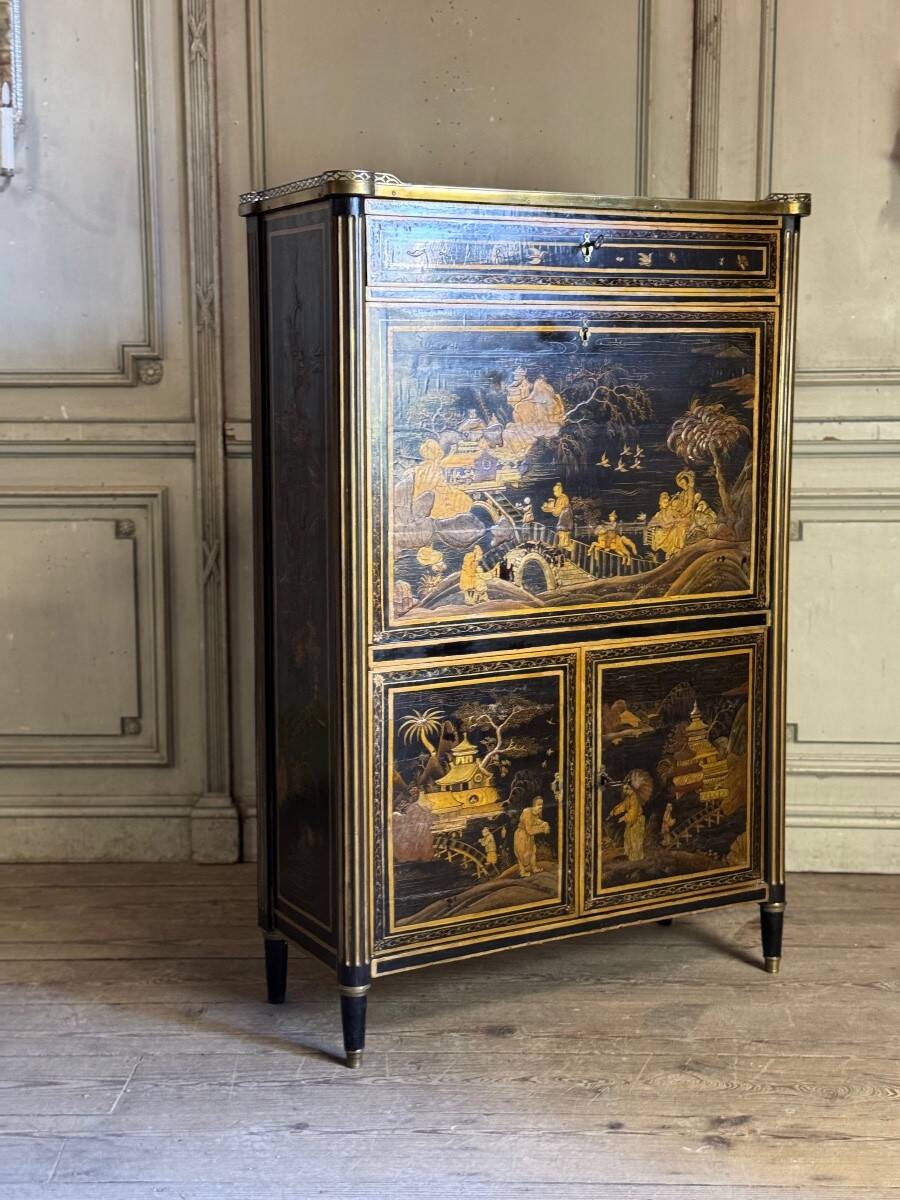Louis XVI Lacquered Secretary, Late 18th Century