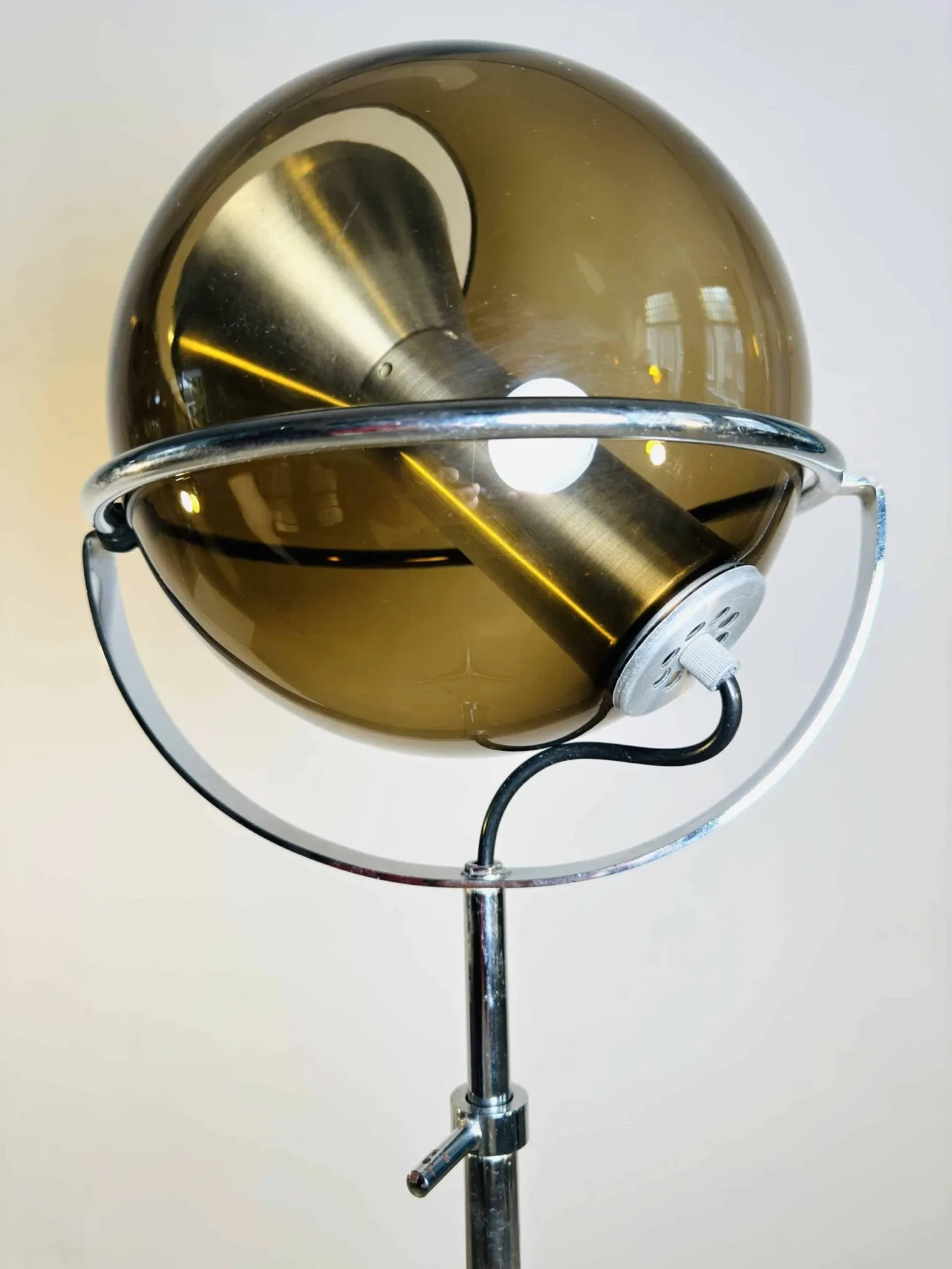 Globe 2000 Floor Lamp By Frank Ligtelijn For Raak Amsterdam, The Netherlands, 1960S