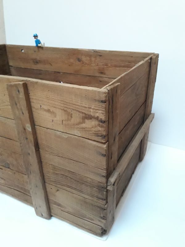Transport box