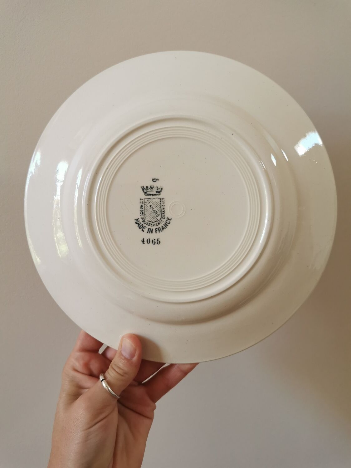 Old St Amand flat plates, blue roses