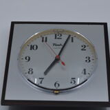 Aluminium flash clock