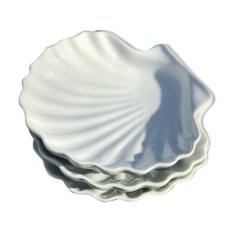 Set of 4 shell bowls