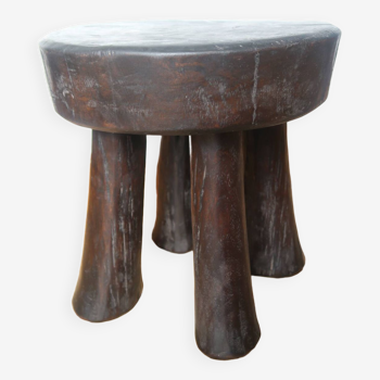 Lobi stool