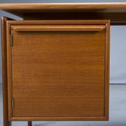 Mid-century teak freestanding desk from GV Møbler, 1960s