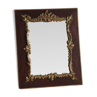 Gilded mirror in wood and old stucco