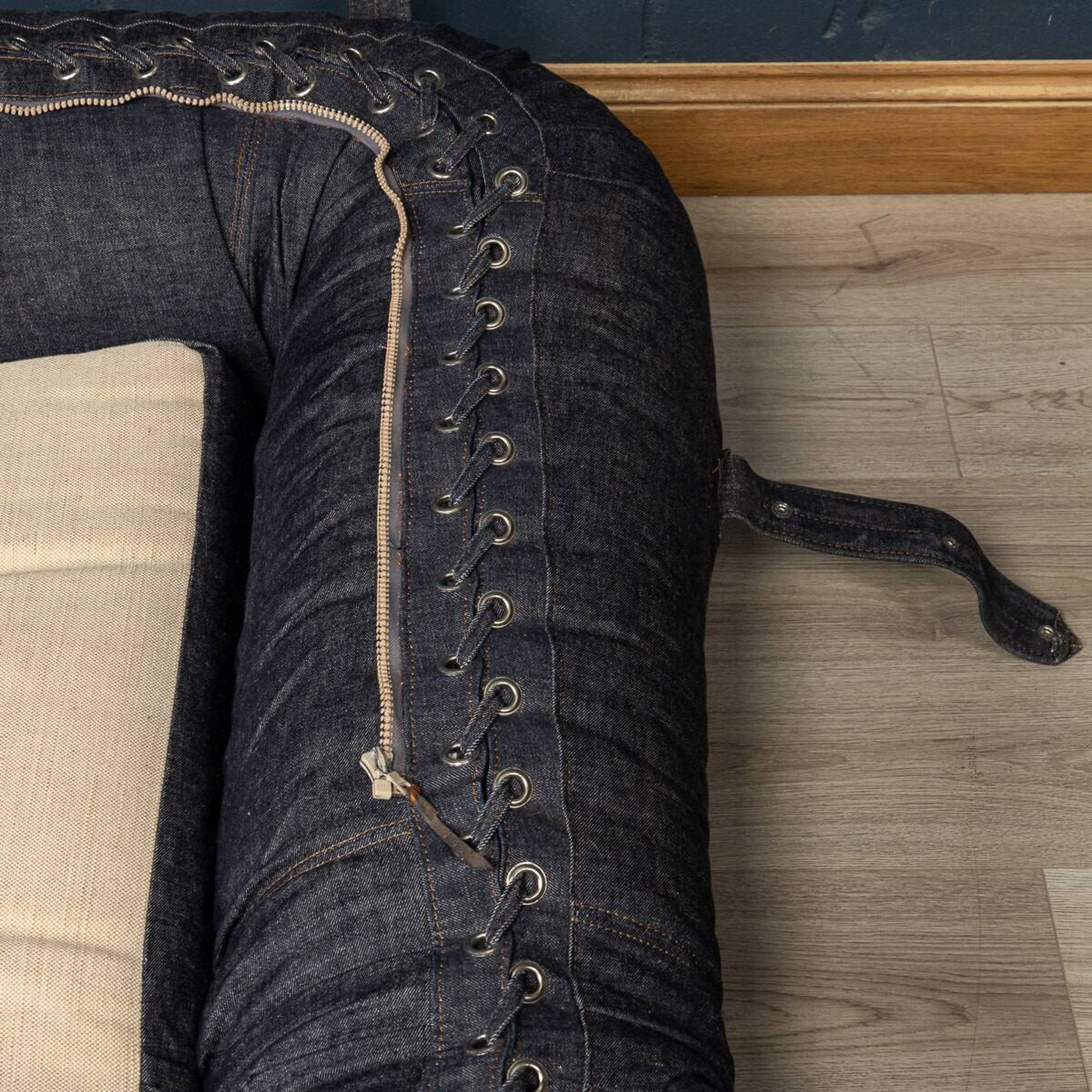 An italian "anfibio" sofa bed by alessandro becchi for giovannetti collezio