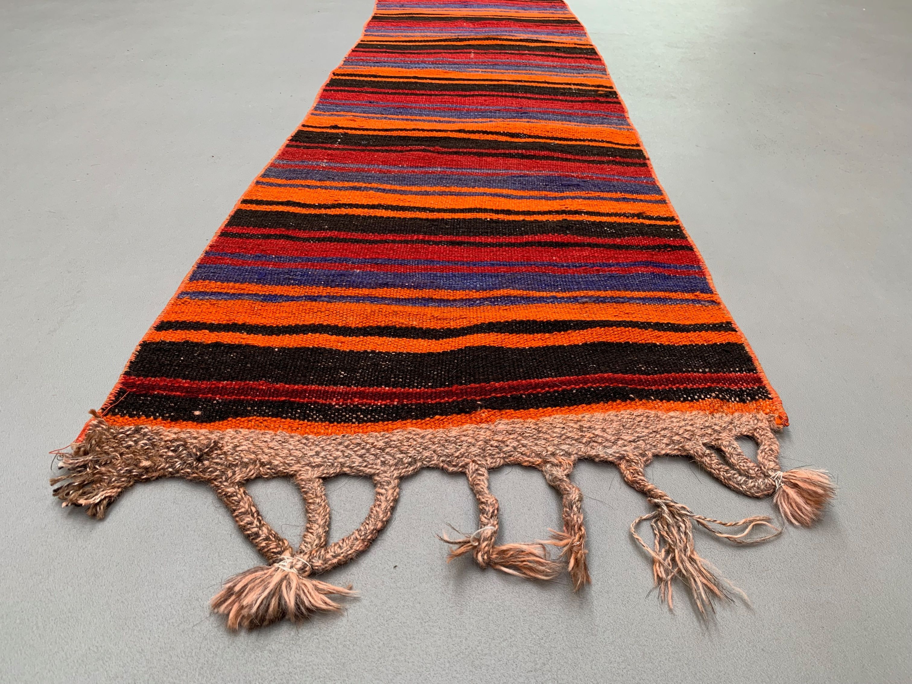 Old Turkish narrow Kilim Runner 272x51 cm shabby chic, vintage kelim