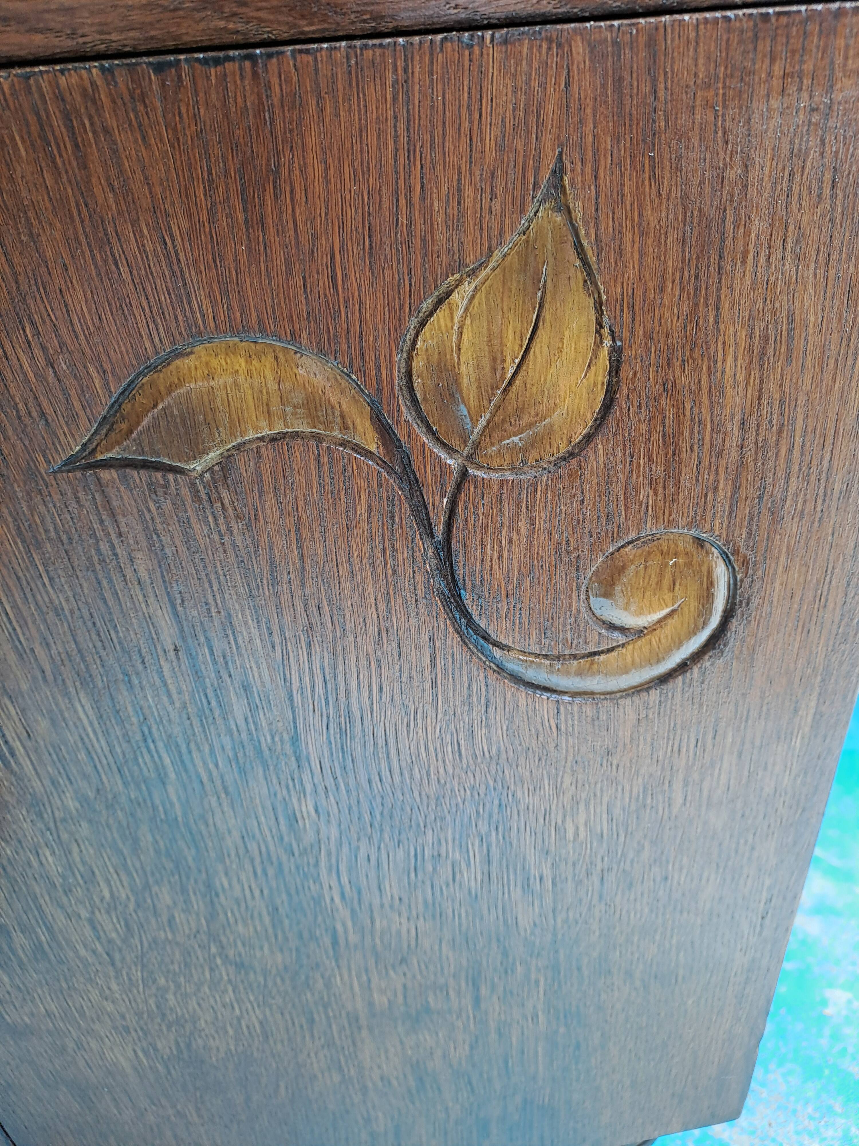 2-section nightstand