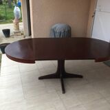 Baumann round table with extensions