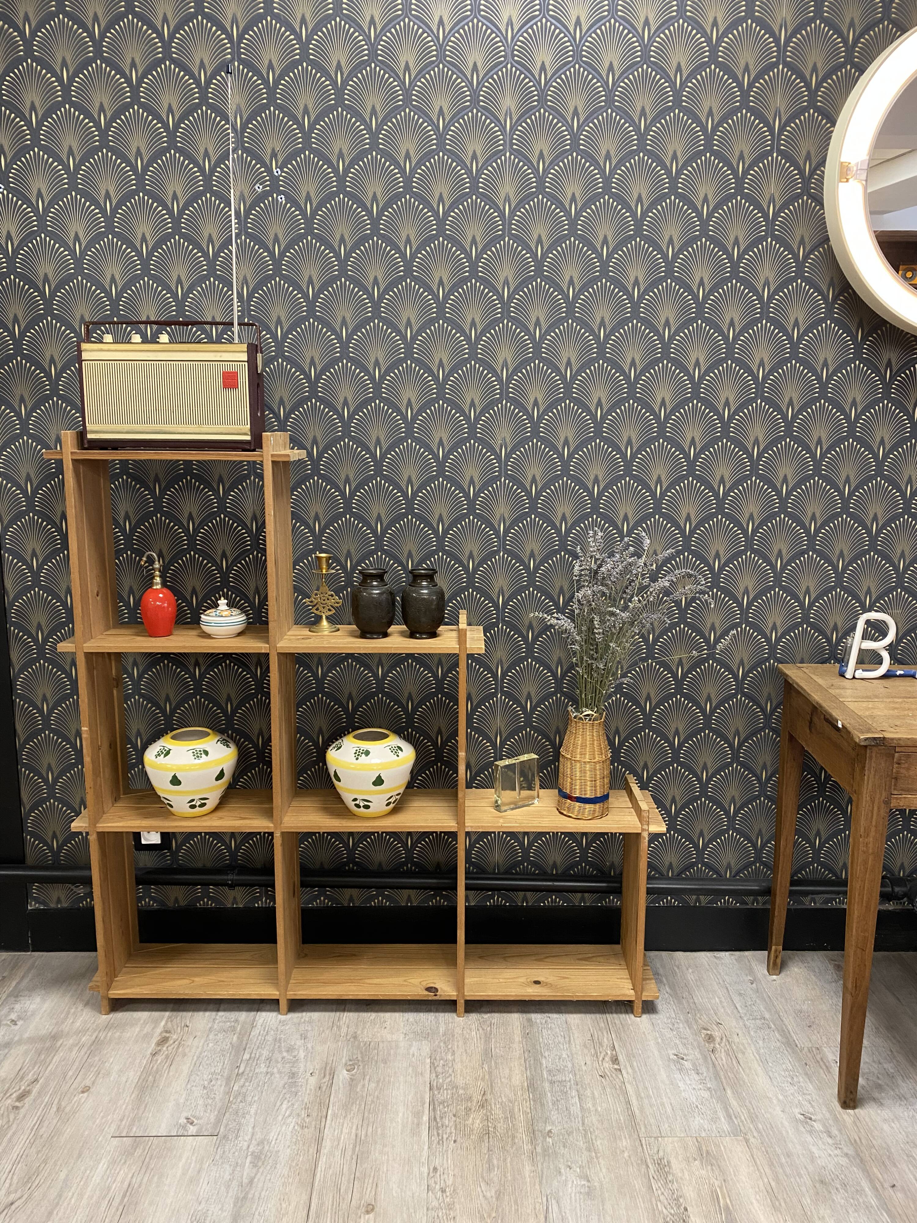 Vintage 80s pine staircase bookshelf in Maison Regain style