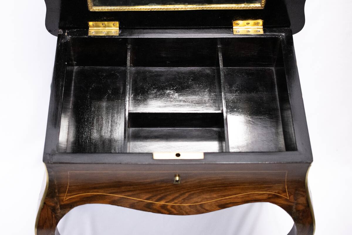 Napoleon III style floral marquetry work table / hairdresser's table.