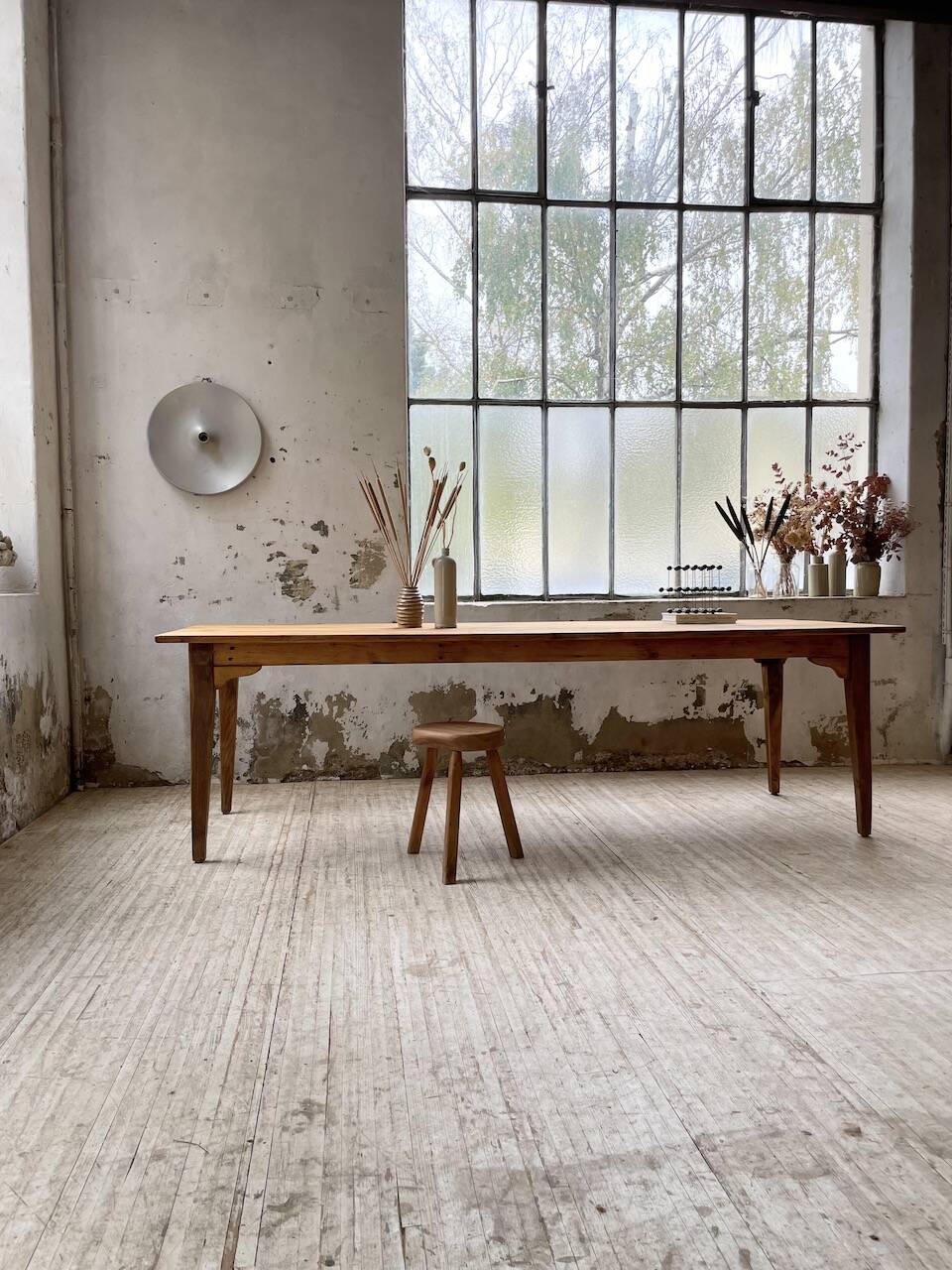 Farmhouse table with spindle legs 2.50m