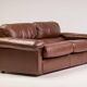 Royal 2-seater canapé premium Poltrona Frau Petronio upholstered in down and chestnut leather.