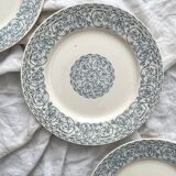 3 assiettes plates en terre de fer "Renaissance" Creil et Montereau